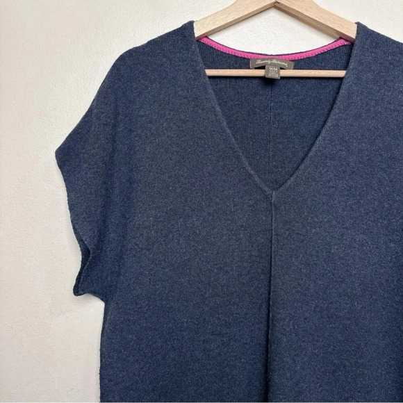 Tommy Bahama Womens  Medium Patch Pocket Vneck Cap Sleeve Sweater Tunic - Picture 6 of 16